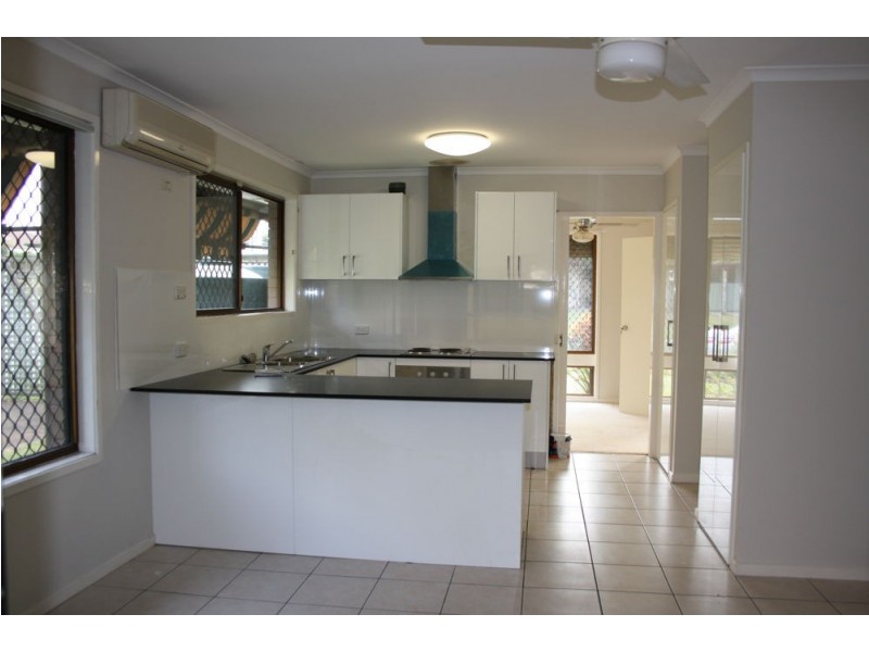 25 Melaleuca Street, Sunnybank QLD 4109