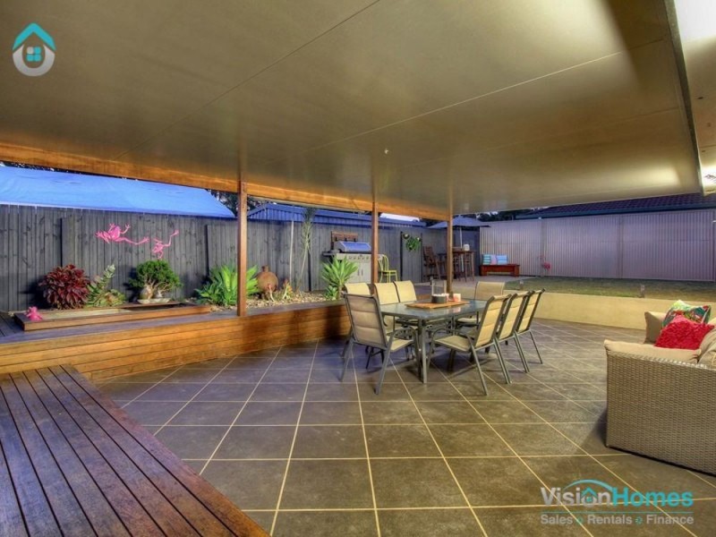 2 Quandong Street, Crestmead QLD 4132