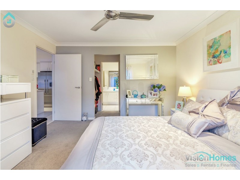 2 Currawong Crescent, Upper Coomera QLD 4209