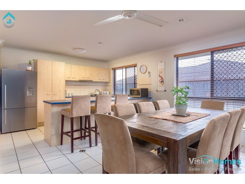 4 Leonie Place, Doolandella QLD 4077