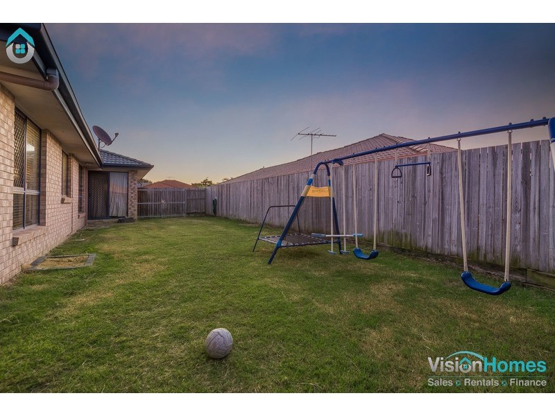 4 Leonie Place, Doolandella QLD 4077