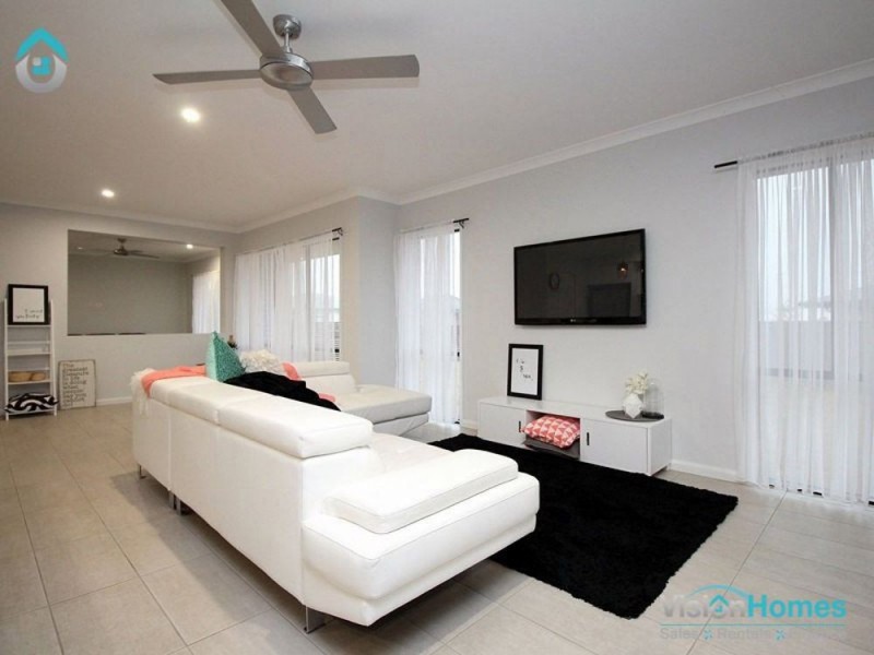 68 Summerview Avenue, Yarrabilba QLD 4207