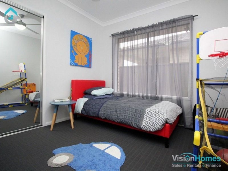 68 Summerview Avenue, Yarrabilba QLD 4207