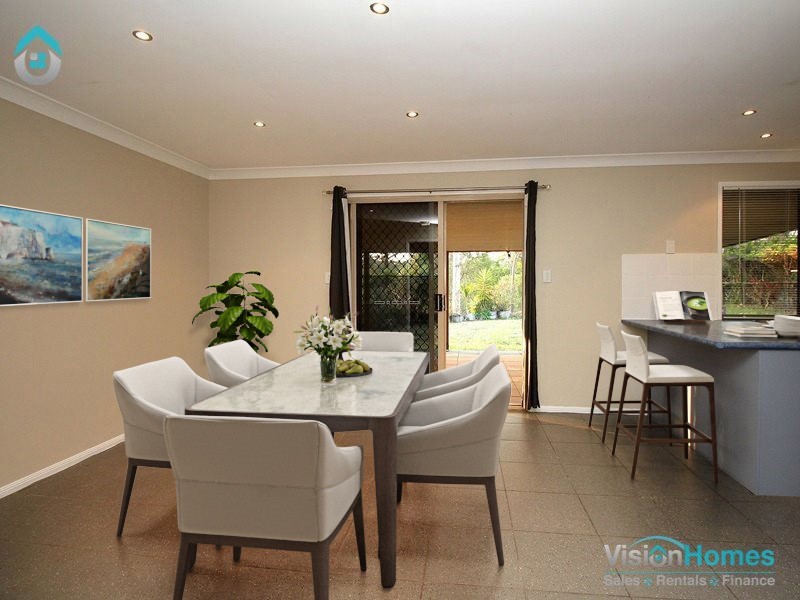 25 Scarborough Court, Mundoolun QLD 4285