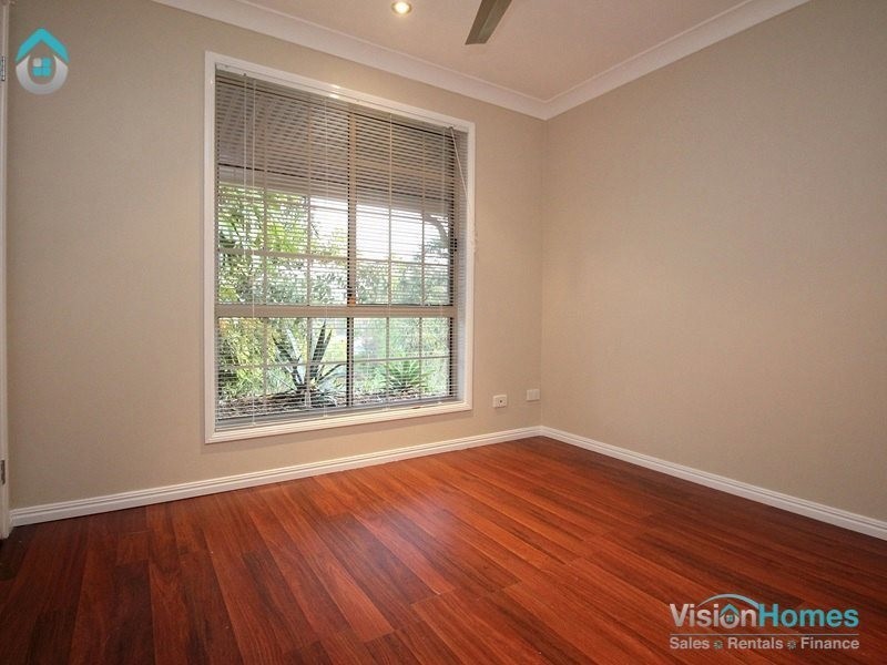 25 Scarborough Court, Mundoolun QLD 4285