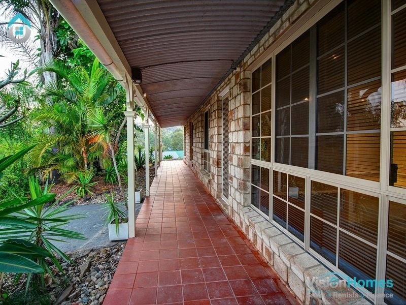 25 Scarborough Court, Mundoolun QLD 4285