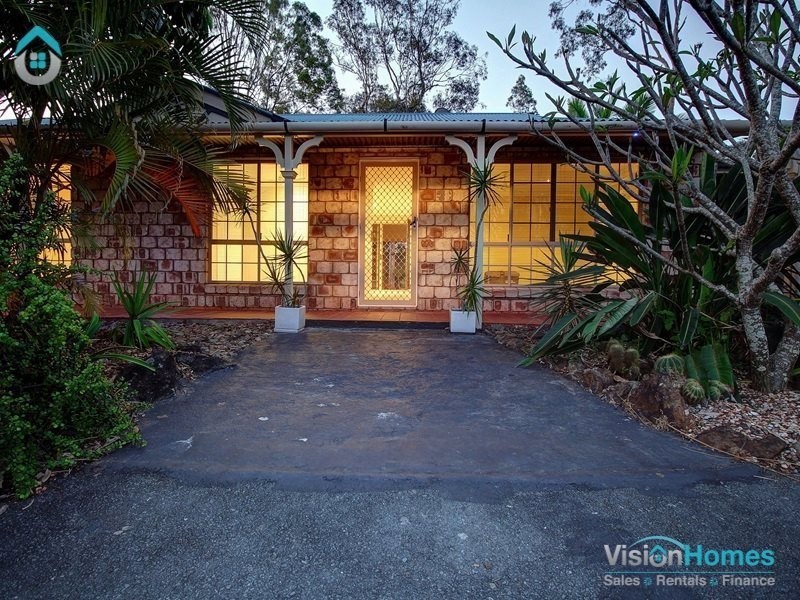 25 Scarborough Court, Mundoolun QLD 4285