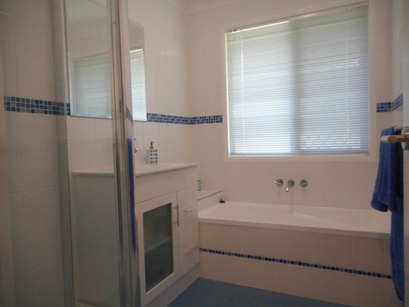 24 Tempest Court, Munruben QLD 4125