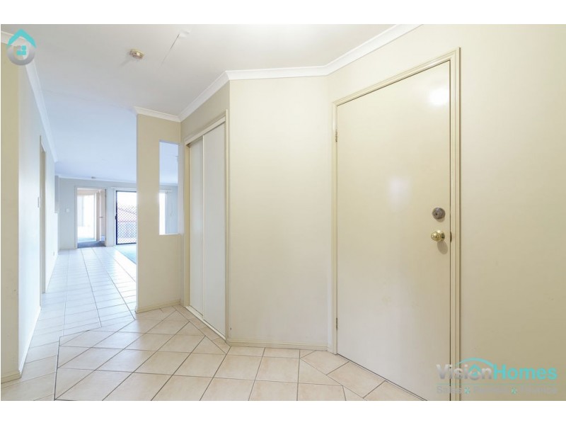 140 Emerald Drive, Regents Park QLD 4118