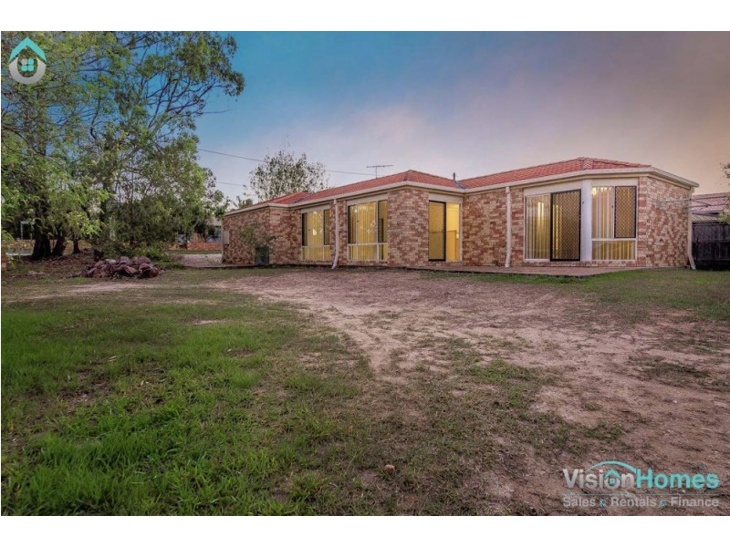140 Emerald Drive, Regents Park QLD 4118