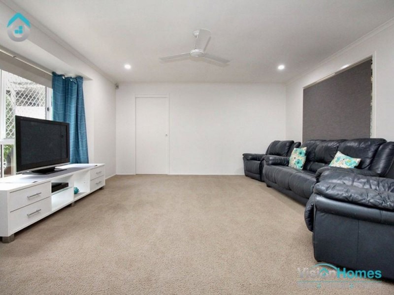11 Algol Street, Regents Park QLD 4118