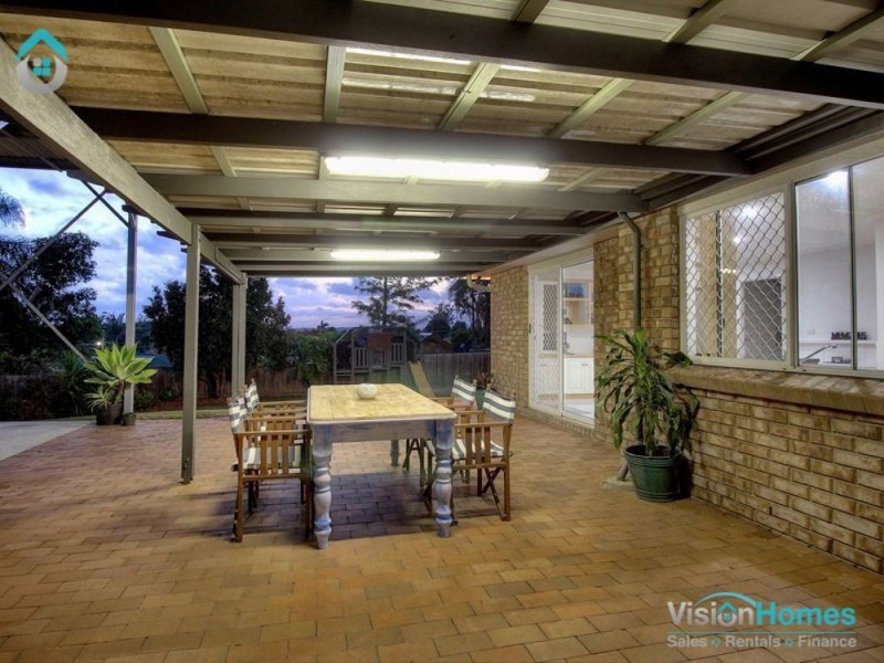 11 Algol Street, Regents Park QLD 4118
