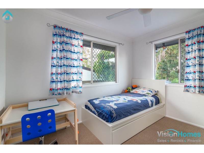 17 Alice Street, Kingston QLD 4114