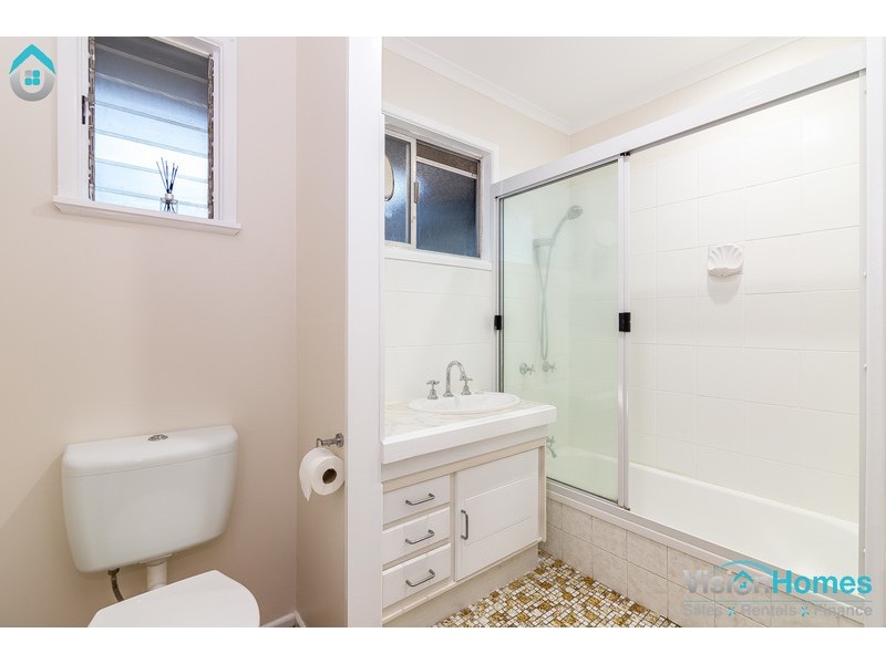 17 Alice Street, Kingston QLD 4114