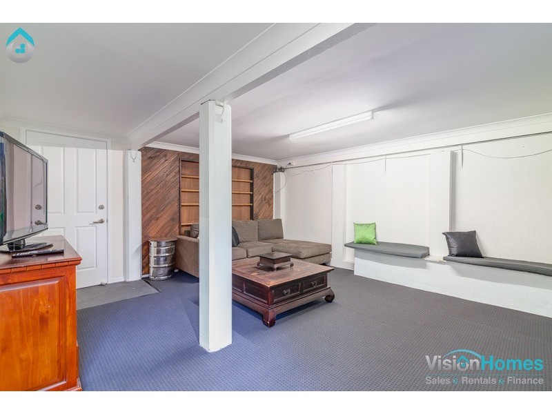 17 Alice Street, Kingston QLD 4114