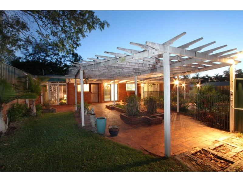 4 Hydrabad Street, Regents Park QLD 4118