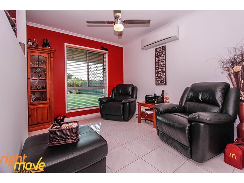 25 Sandalwood Street, Crestmead QLD 4132