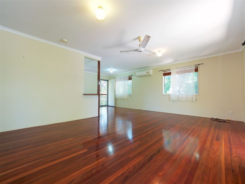 2 Albion Street, Brassall QLD 4305