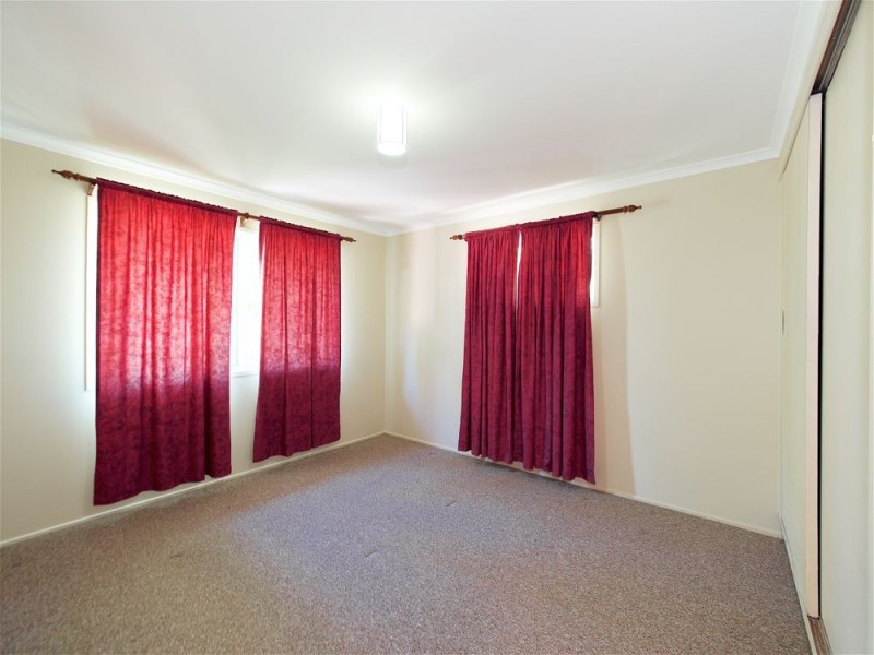 2 Albion Street, Brassall QLD 4305