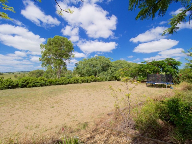 196 Eder Brothers Road, Mount Walker QLD 4340