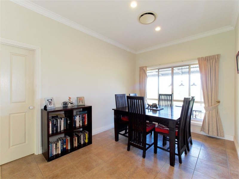 196 Eder Brothers Road, Mount Walker QLD 4340