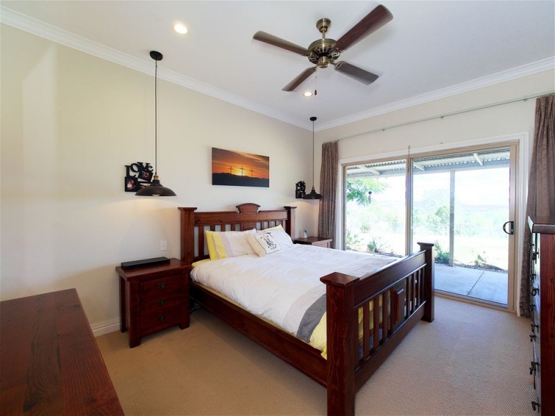 196 Eder Brothers Road, Mount Walker QLD 4340