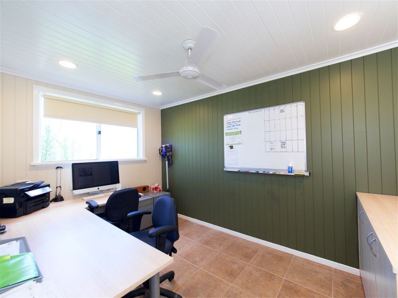 196 Eder Brothers Road, Mount Walker QLD 4340