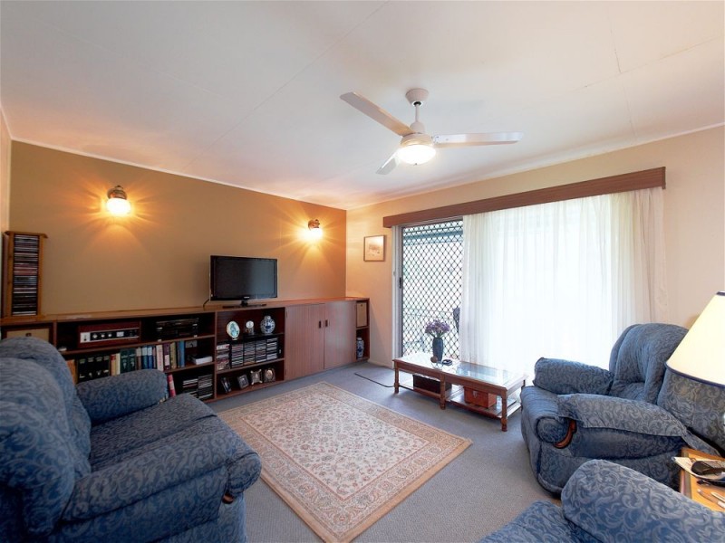 32 Macrae Street, Coalfalls QLD 4305