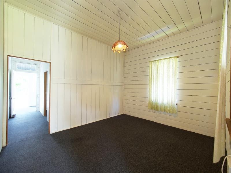 363 BRISBANE STREET, West Ipswich QLD 4305