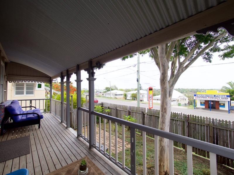 69 DOWNS STREET, North Ipswich QLD 4305