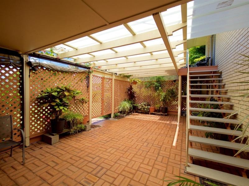 8 BOURKE STREET, Brassall QLD 4305