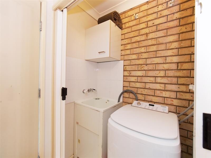 8/16 LINDSAY STREET, Bundamba QLD 4304