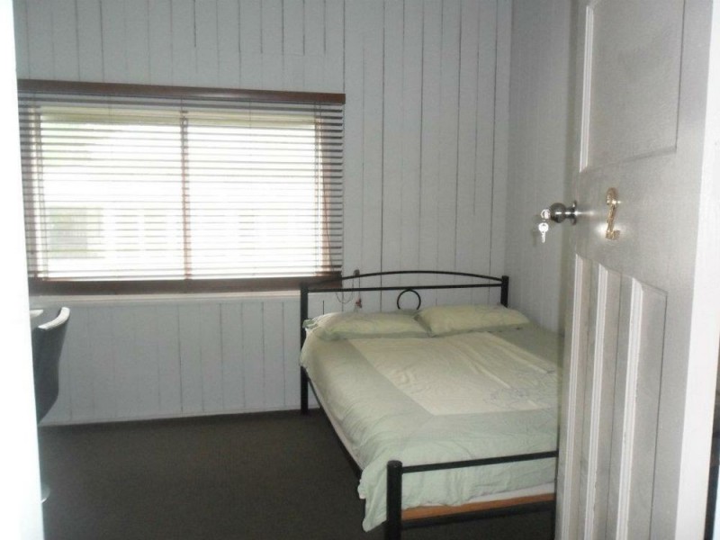 85 Cricket Street, Petrie Terrace QLD 4000