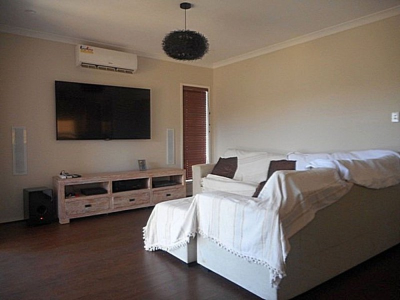 10 Milby Street, Yarrabilba QLD 4207