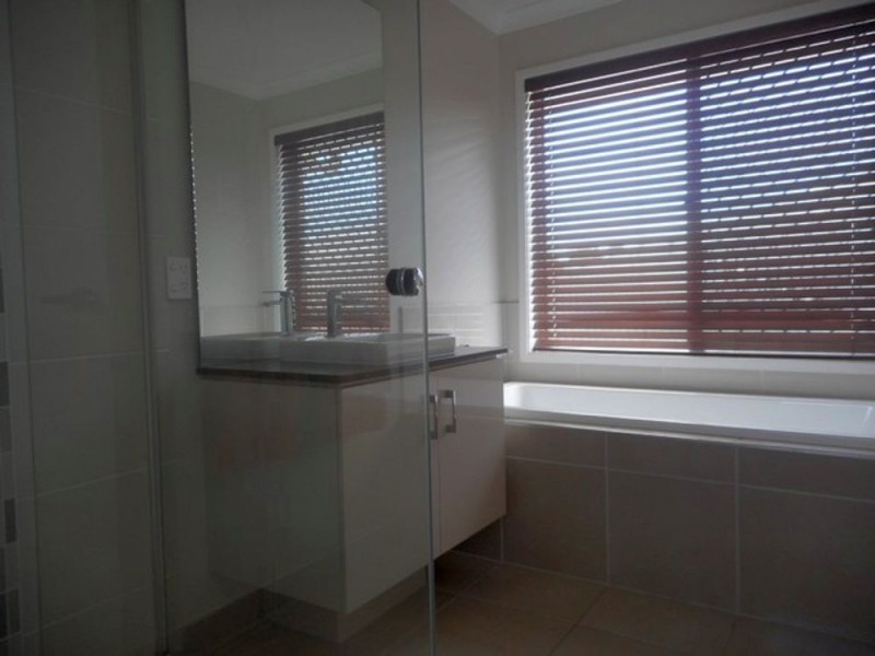 10 Milby Street, Yarrabilba QLD 4207