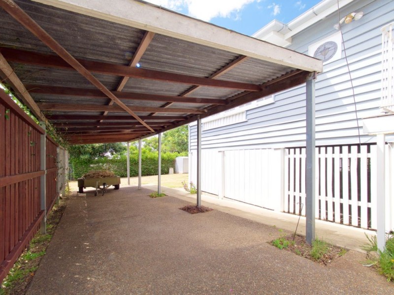 20 Tregair Street, Newtown QLD 4305