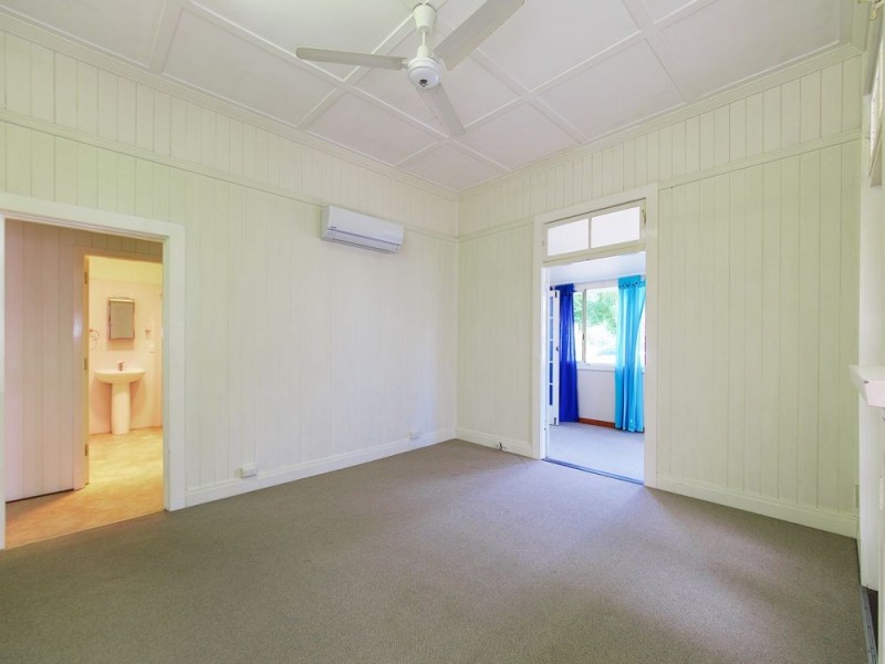 20 Tregair Street, Newtown QLD 4305