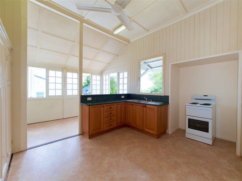 20 Tregair Street, Newtown QLD 4305