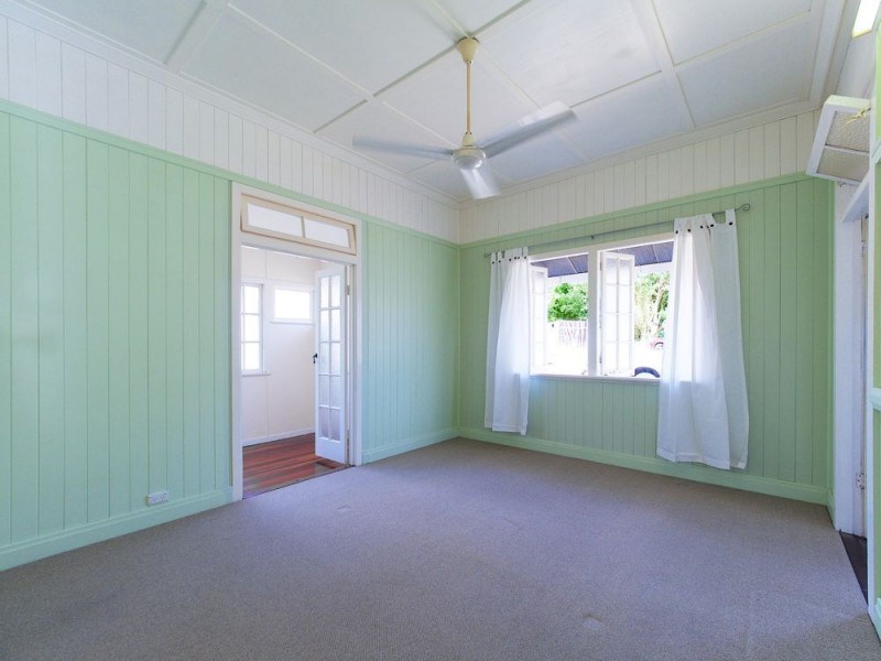 20 Tregair Street, Newtown QLD 4305