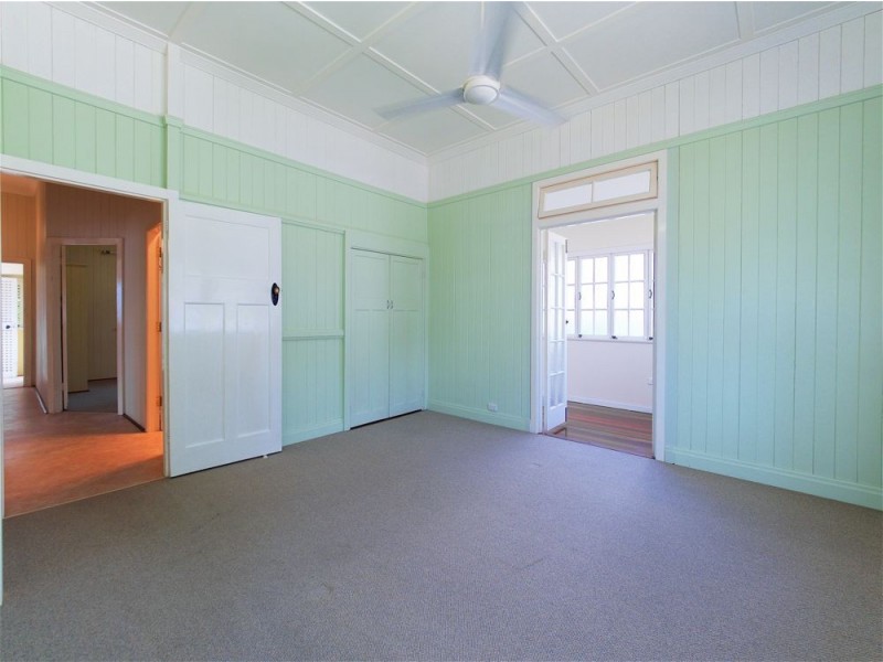 20 Tregair Street, Newtown QLD 4305