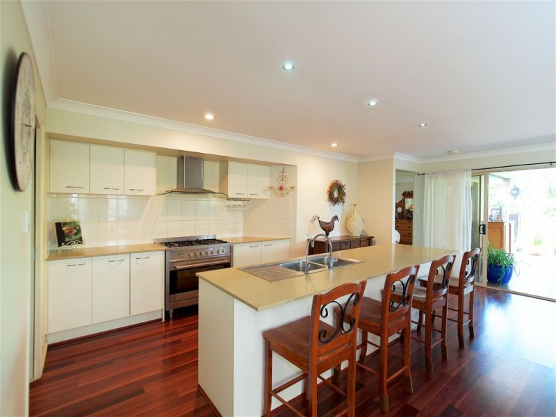 4 O’Donnell Street, Augustine Heights QLD 4300