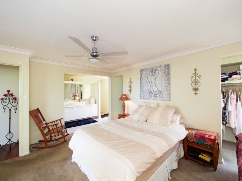 4 O’Donnell Street, Augustine Heights QLD 4300
