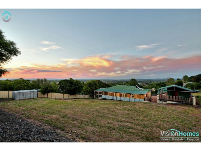 26 Reservoir Road, Lowood QLD 4311