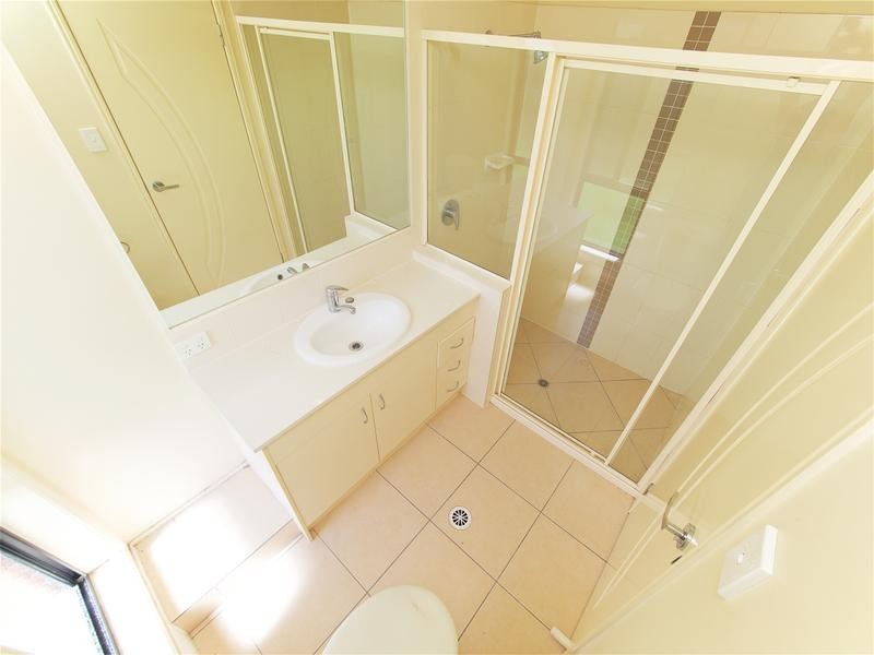 11 BRAY STREET, Lowood QLD 4311