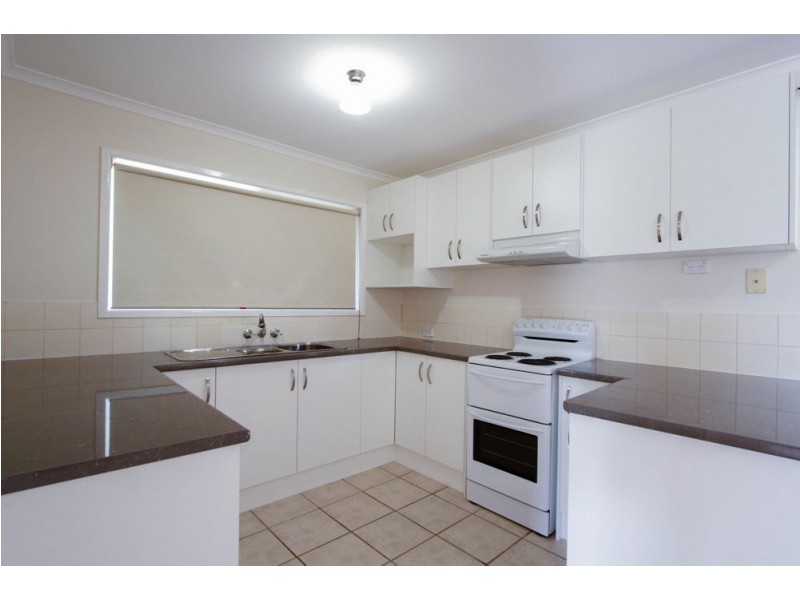 39 Yvonne Drive, Boronia Heights QLD 4124