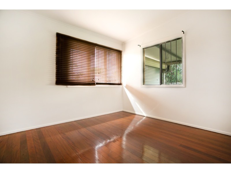 4 Kawana Street, Archerfield QLD 4108