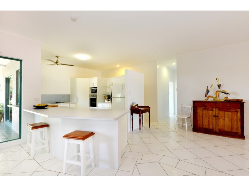 1 GREEN AVENUE, Kewarra Beach QLD 4879