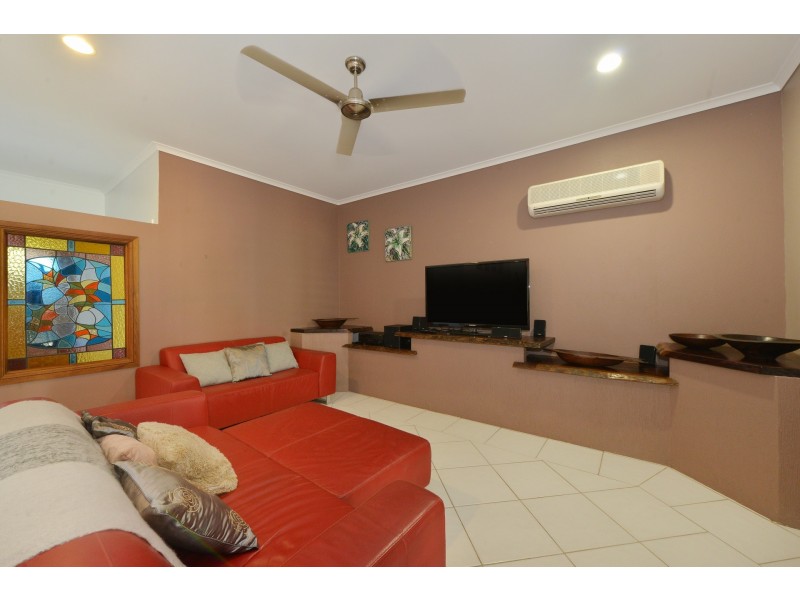 1 GREEN AVENUE, Kewarra Beach QLD 4879