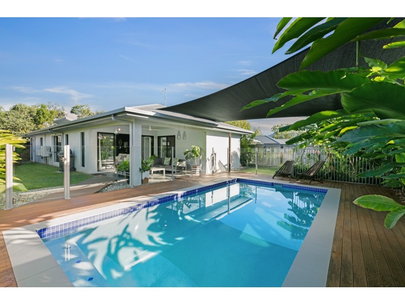 22 REED RD, Trinity Beach QLD 4879