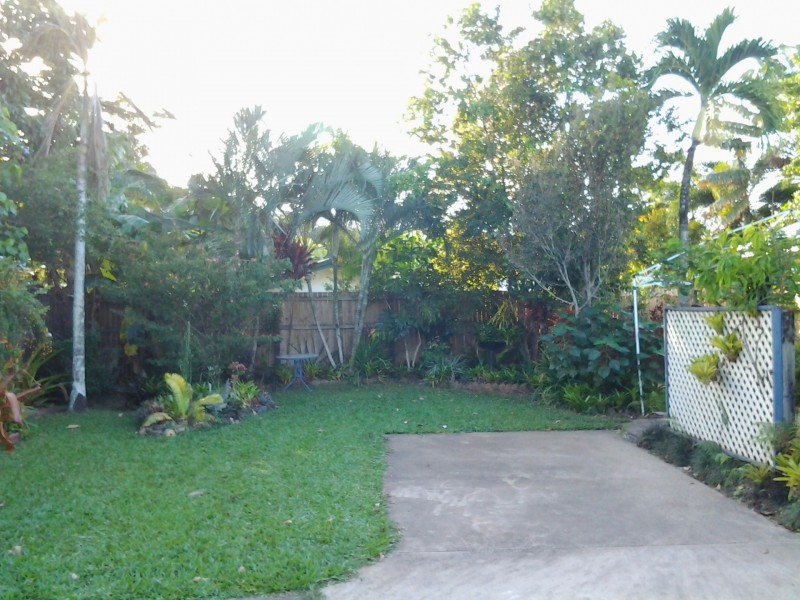 2/40 Frankston Street, Kewarra Beach QLD 4879